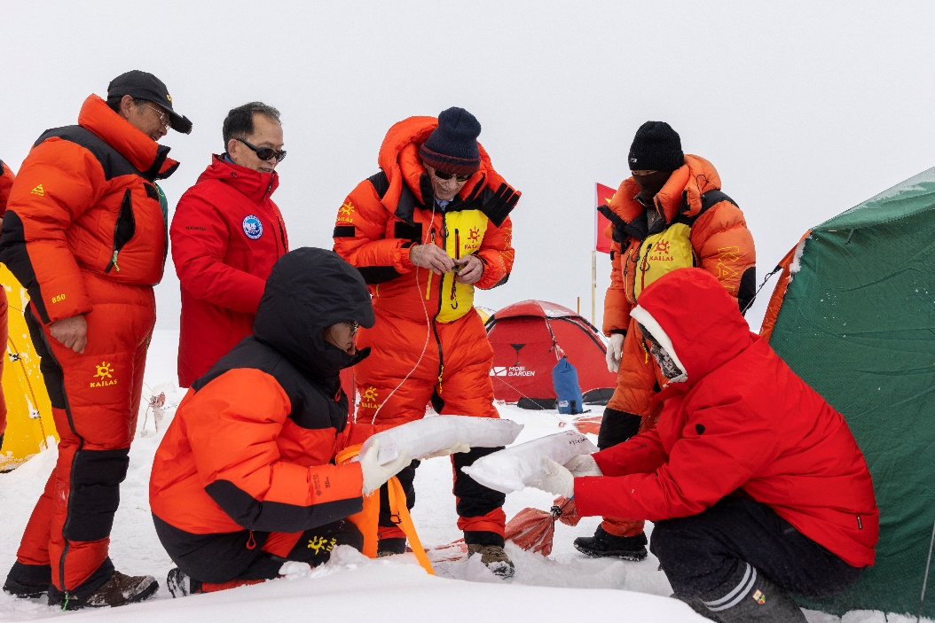 2024年中国/世界十大科技进展